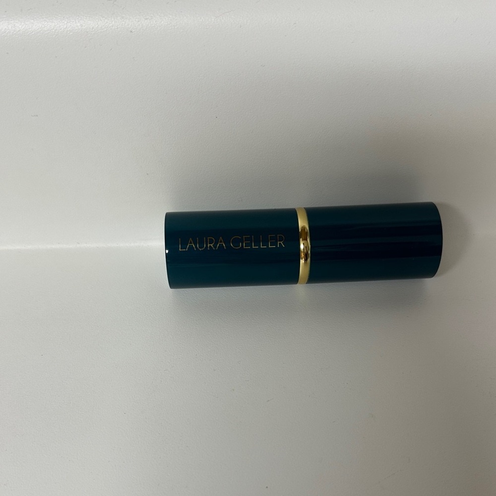 Laura Geller retractable brush